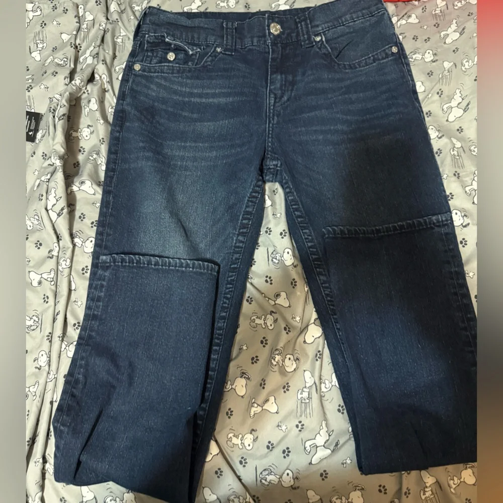 True Religion Men’s Dark Blue Jeans with Knee Panels